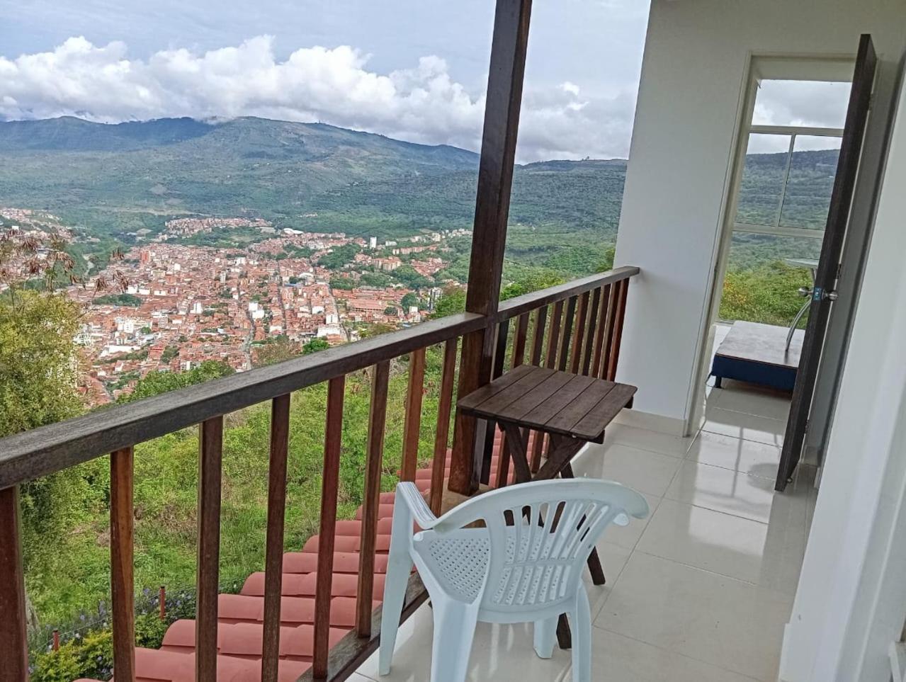 Hotel El Gran Mirador De ซานกิล ภายนอก รูปภาพ