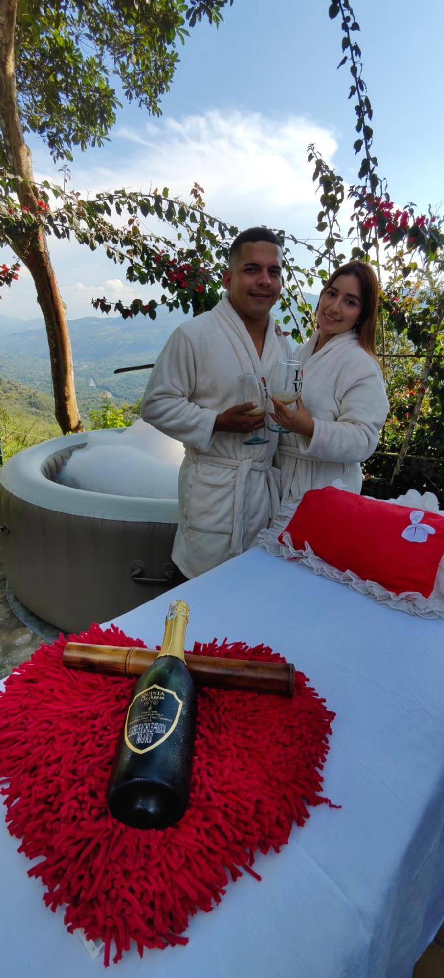 Hotel El Gran Mirador De ซานกิล ภายนอก รูปภาพ